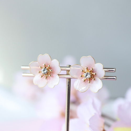 桜ピアス・イヤリング さくら サクラ ピアス（スタッド・一粒
