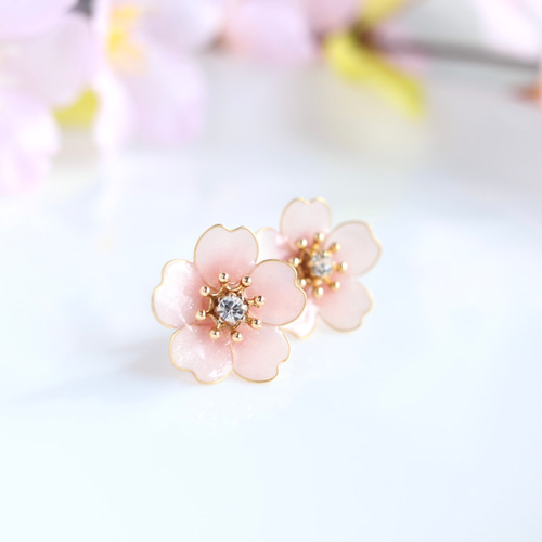 桜ピアス・イヤリング さくら サクラ ピアス（スタッド・一粒