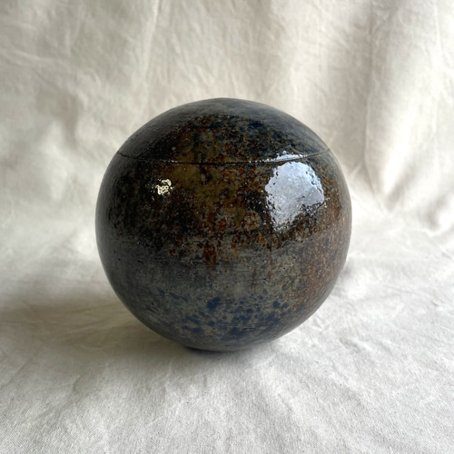 球のオブジェ 大 藍色 立体・オブジェ mitti ceramic 通販 17076633