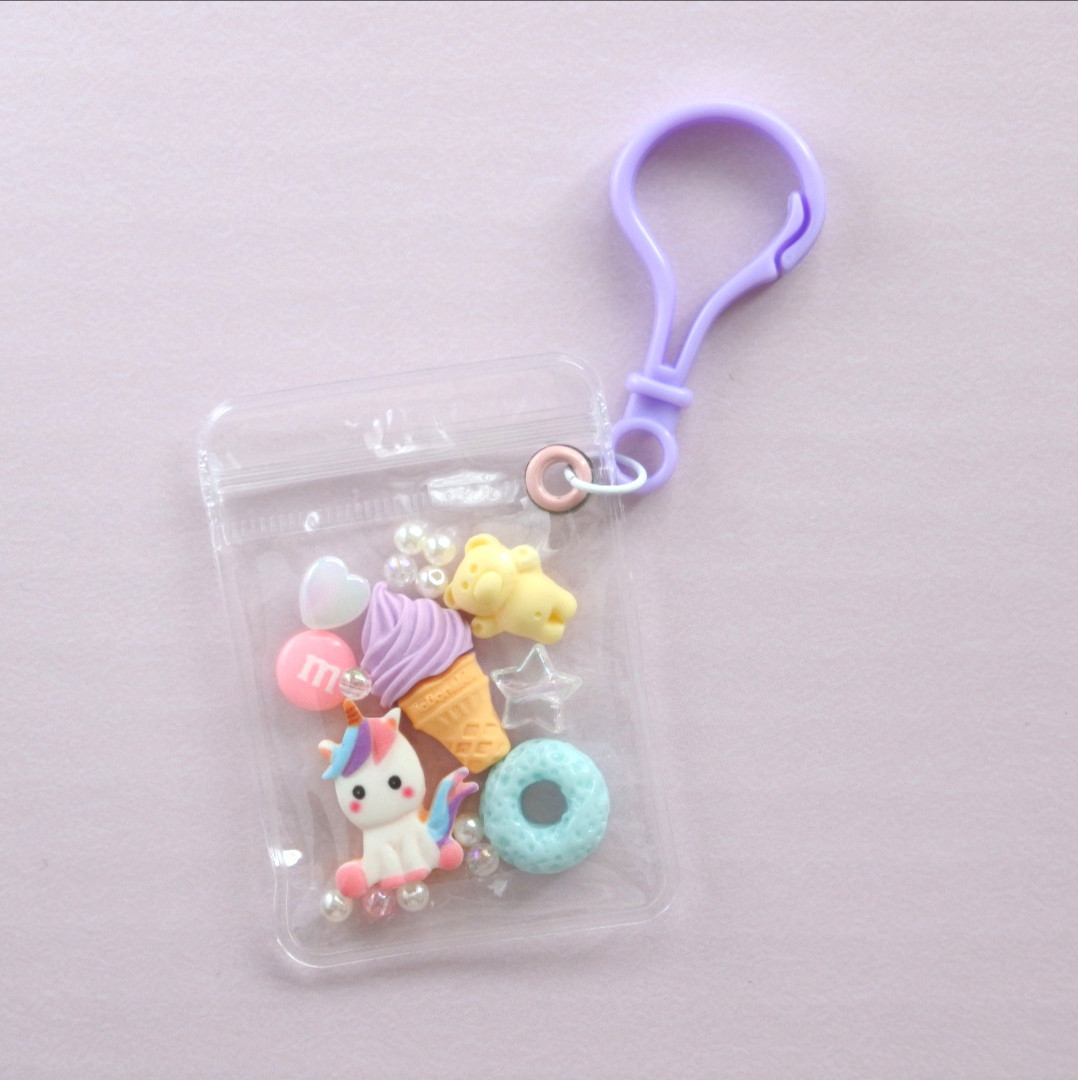 moonさま専用♡じゃらじゃらキーホルダーバッグ キャンディひよこ