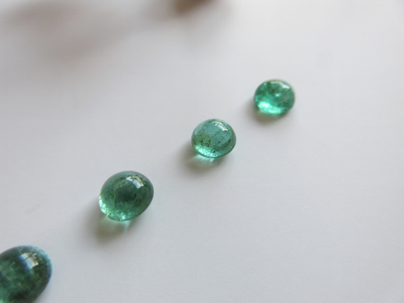 【五月誕生石】5毫米美麗「祖母綠」戒指 第10張的照片
