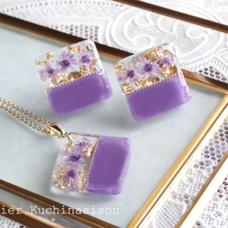 樹脂藝術雙色花朵耳環&lt;紫色&gt;（金色） 第12張的照片