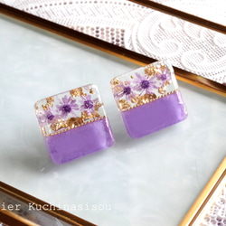 樹脂藝術雙色花朵耳環&lt;紫色&gt;（金色） 第1張的照片