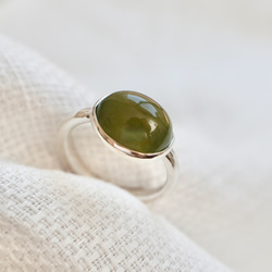 [お抹茶カラーのvesuvianite]ring 4枚目の画像