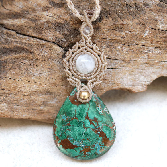 【0.5】クリソコラマラカイトとムーンストーンマクラメネックレスmac358 2枚目の画像