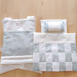 お人形用抱っこ紐 おんぶ紐 ドールキャリア 紫色 小花柄 おもちゃ