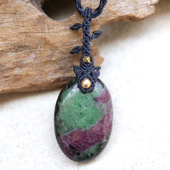 ルビーインゾイサイトマクラメネックレスmac360天然石エスニックアジアンエキゾチックなアクセサリー 2枚目の画像