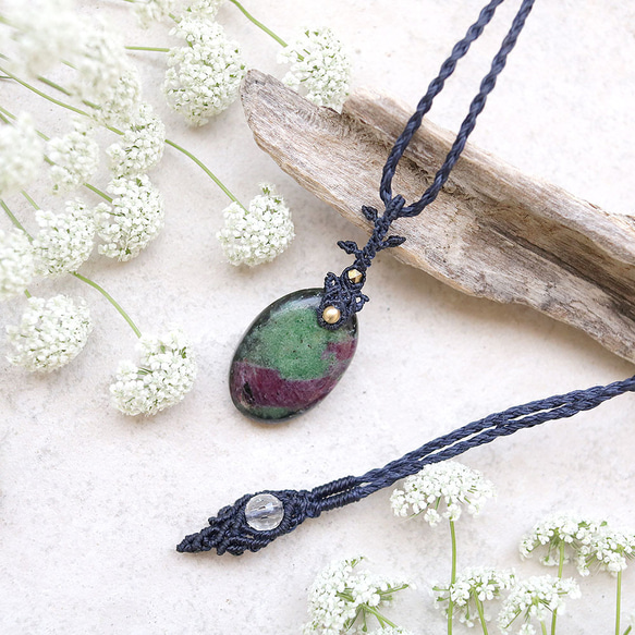 ルビーインゾイサイトマクラメネックレスmac360天然石エスニックアジアンエキゾチックなアクセサリー 1枚目の画像