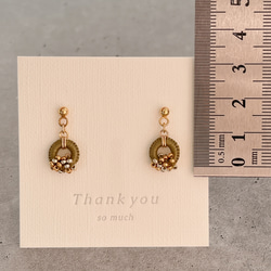 【色糸の粒々リトルリングピアスorイヤリング＊グレー】サージカルステンレスピアス/ガラスビーズ 6枚目の画像