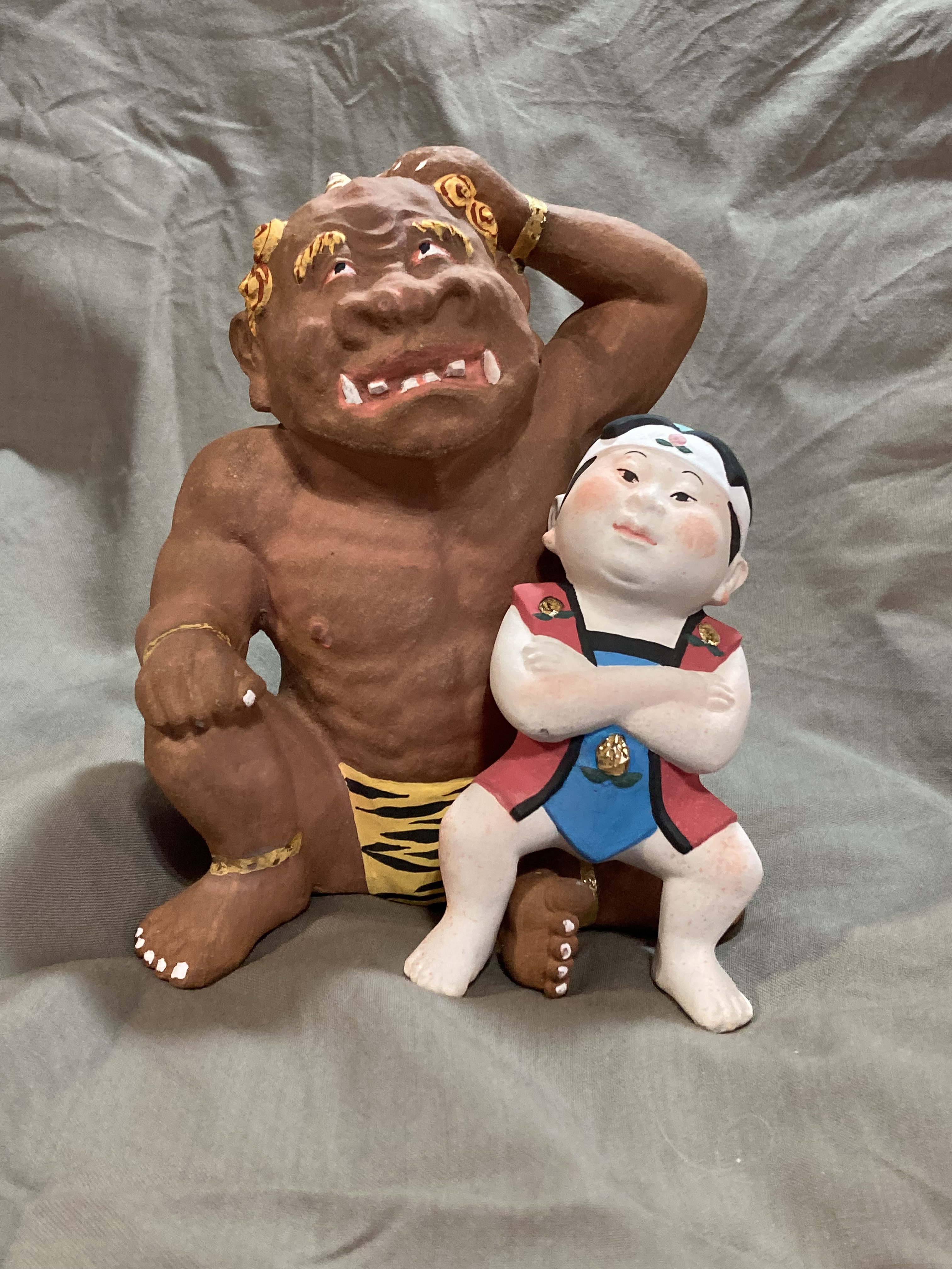 鬼と桃太郎。
