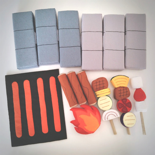 フェルトのたき火＆バーベキューセット♡フェルトおままごと おもちゃ