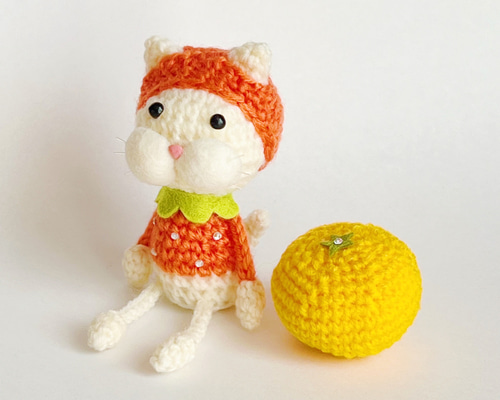 みかんになってみた♡ビビッドオレンジのまるでみかんねこぴ【猫