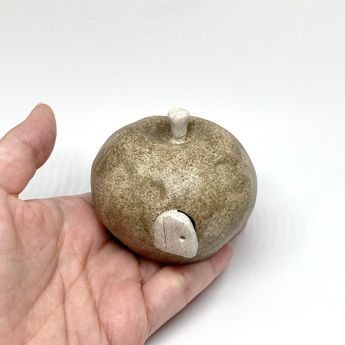 りんごのオブジェ(ナチュラルインテリア)ベージュ/陶器のおしゃれな