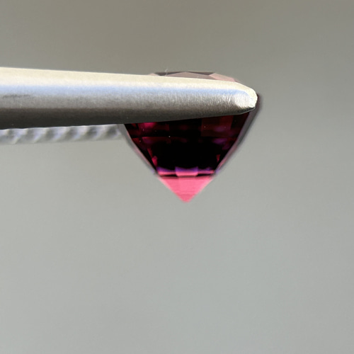 スリランカ産非加熱天然ロードライトガーネットルース 指輪・リング