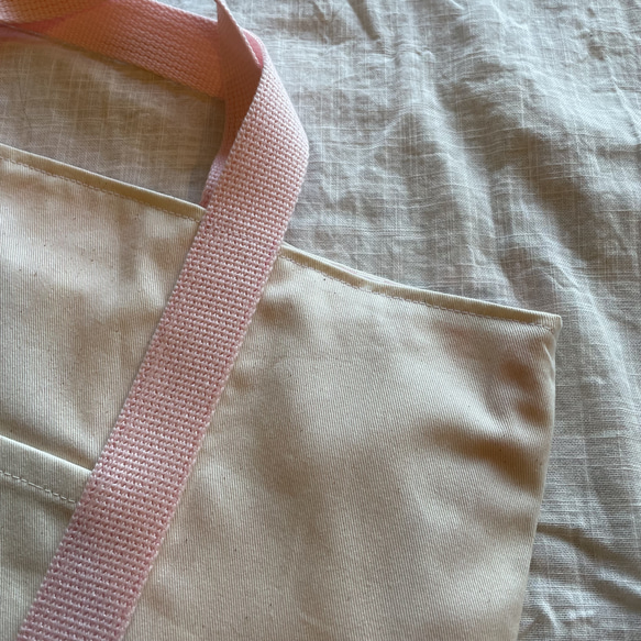 キャンバス生地 が シンプル かわいい 女の子の レッスンバッグ （ピンク ×ストライプピンク） 45×34 cm 4枚目の画像