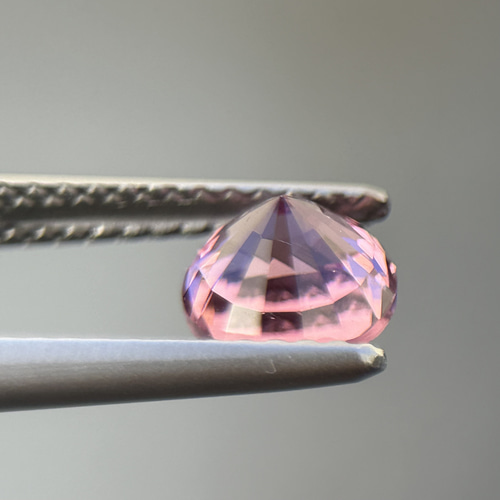 スリランカ産非加熱天然ロードライトガーネットルース スリランカ産非加熱天然ロードライトガーネットルース 指輪・リング