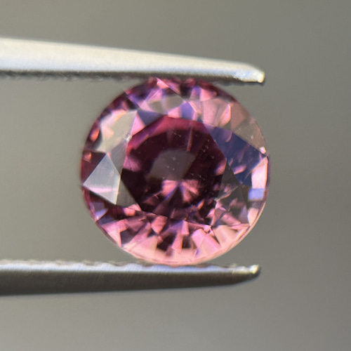 スリランカ産非加熱天然ルビールース 楽天市場】スリランカ産 ルビーの通販