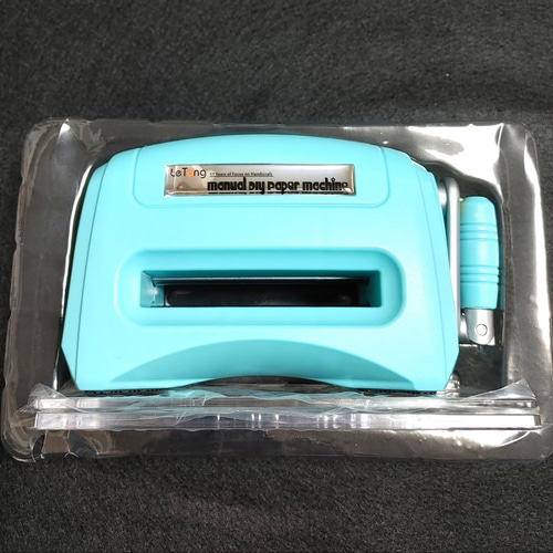 【新品】ダイカット　カッティングマシン【ペーパークラフト】 Amazon.co.jp: Zwbfu クラフト用ダイカッティングマシン