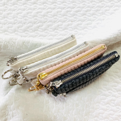 nubi+名入れ刺繍　選べる　ダブルファスナーコインケース　4文字以上6文字以内  H1OW13.5 ヌビ　name刺繍 3枚目の画像