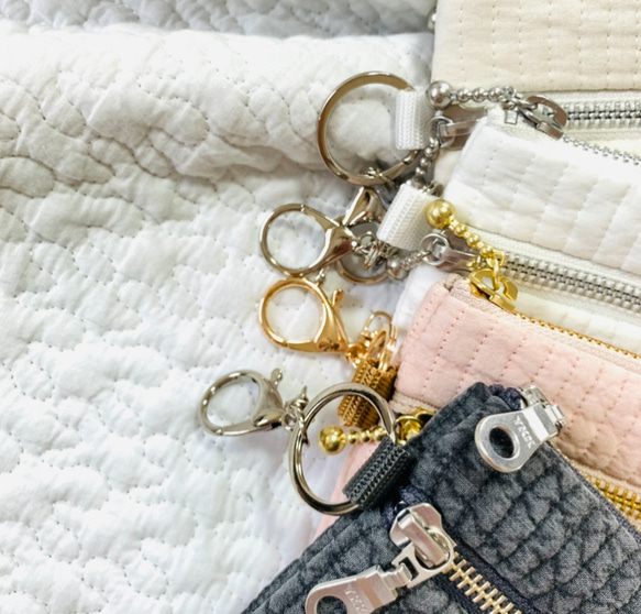 nubi+名入れ刺繍　選べる　ダブルファスナーコインケース　4文字以上6文字以内  H1OW13.5 ヌビ　name刺繍 4枚目の画像