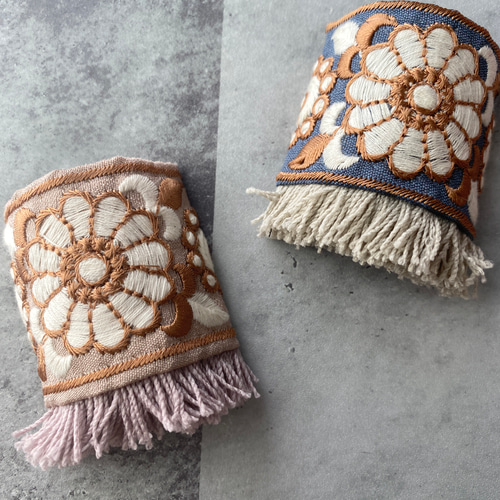 no.31 ハンドメイド　お花の刺繍リボンとフリンジのヘアアクセサリー✩.*˚ ハンドメイド お花の刺繍リボンとフリンジのヘアアクセサリー