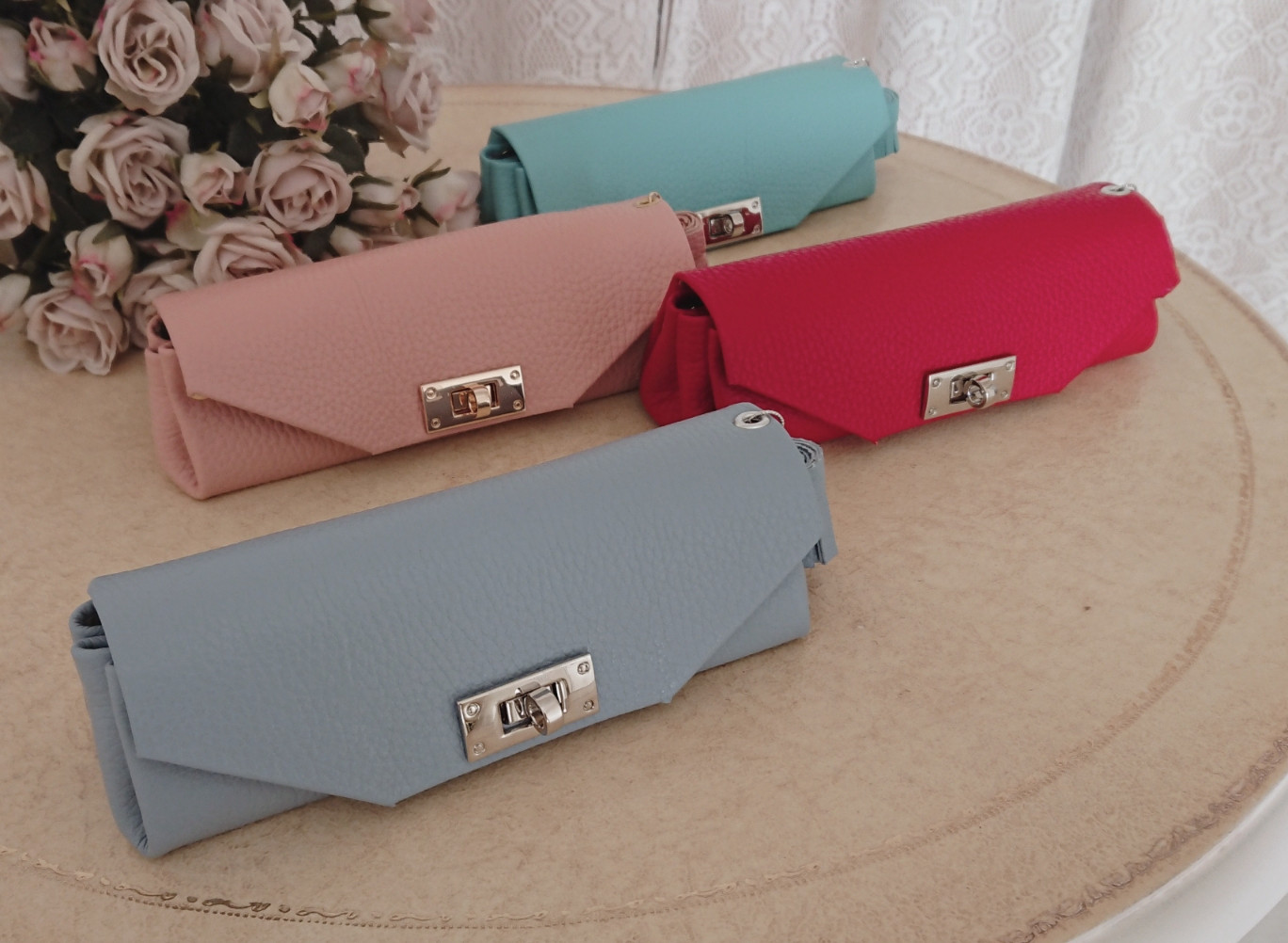 2月末日迄限定￥5800☆イタリアンレザー  メガネ ペン 小物 マルチケース