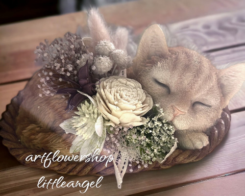 花と猫【ピンク】プリザーブドフラワー 猫 カーネーション 薔薇