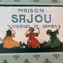 新入荷！フランスより！『Sajou ポストカード』～3人の女の子柄Ⓘ 1枚～ 1枚目の画像