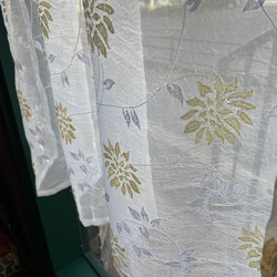 イエローゴールドの花柄刺繍カフェカーテン 5枚目の画像