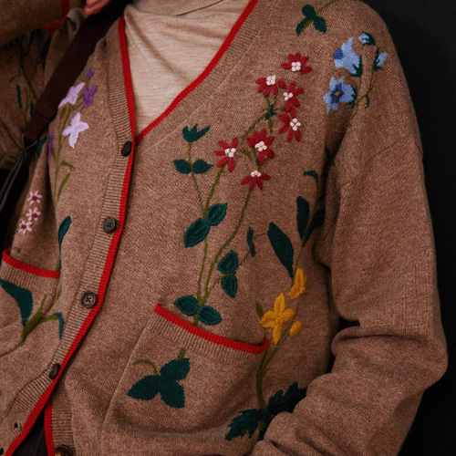 花柄刺繍入りウールカーディガン 配色 ウール100％ コート  