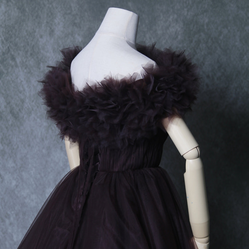 人気上昇！カラードレス コーヒーの色 オフショルダー 柔らかく重ねた  