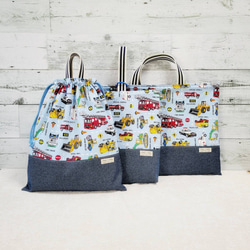オーダーページ・絵本袋・お着替え袋・上履き袋・お弁当袋・入園入学・男の子・車・ オーダーページ・絵本袋・お着替え袋・上履き袋・お弁当袋・入園入学