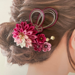 つまみ細工　透かしパーツ付きクリップとÙピンの髪飾り　ピンク系　３点セット　 1枚目の画像