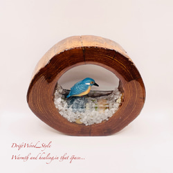 一つ限りの流木アート 水辺のカワセミ ジオラマ 流木 フィギュア 置物 動物 鳥 インテリア レジン 水辺 N18 6枚目の画像