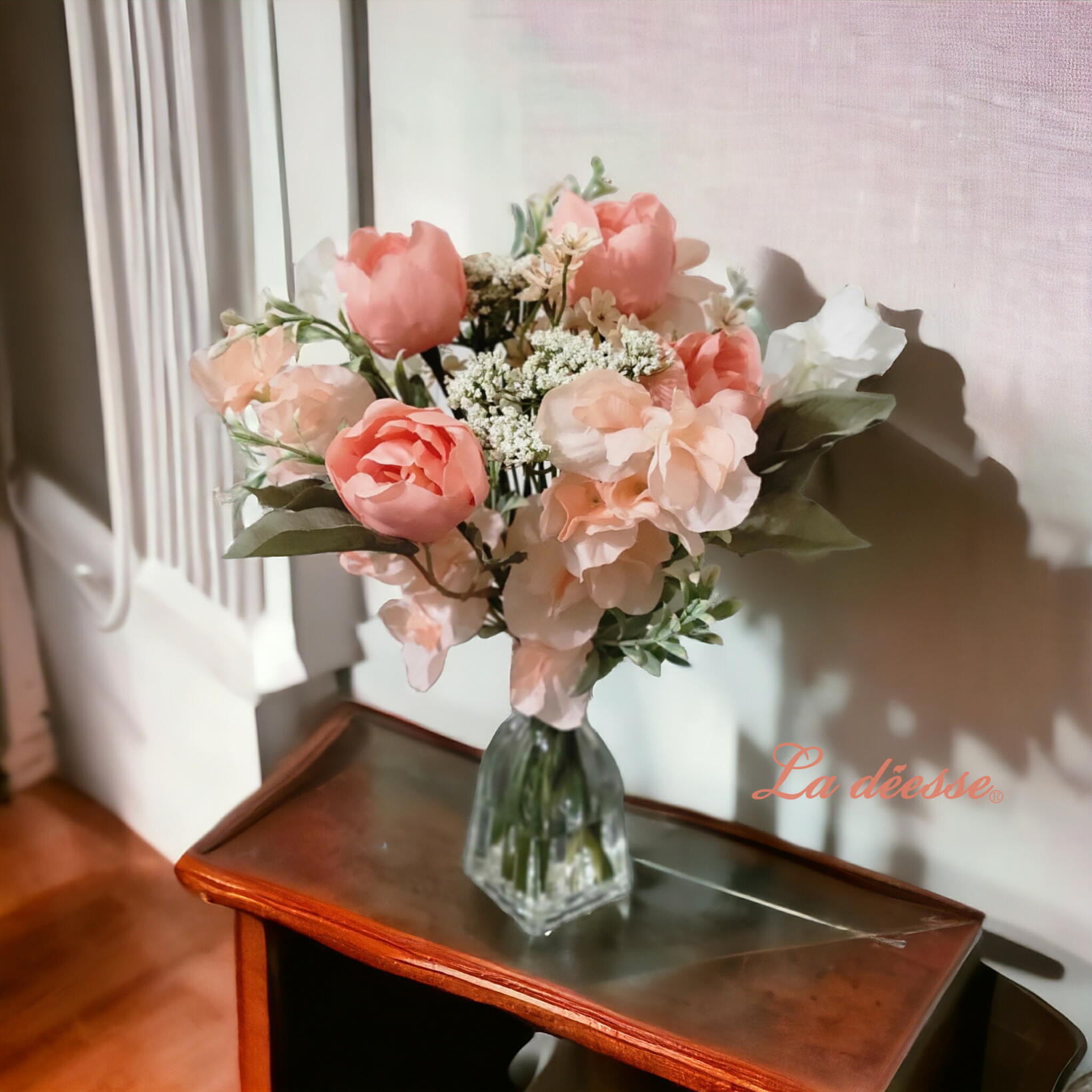 やさしい気持ち届けるほんわかピーチカラーウォーターアレンジ♪お手入れ不要【Creema限定】