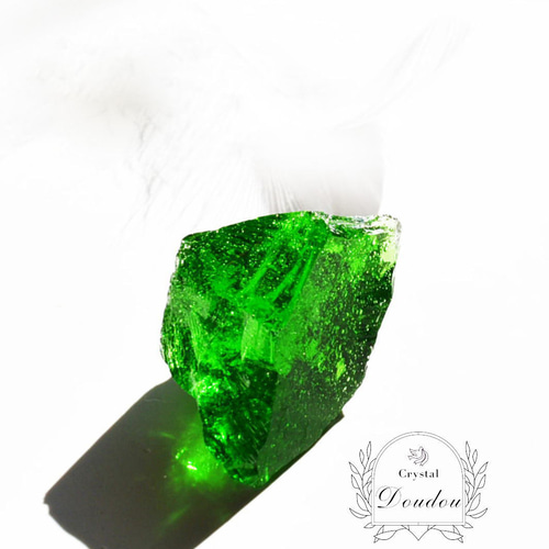 アンダラクリスタル レア グリーン・シーフォーム〔sa3350〕 天然石