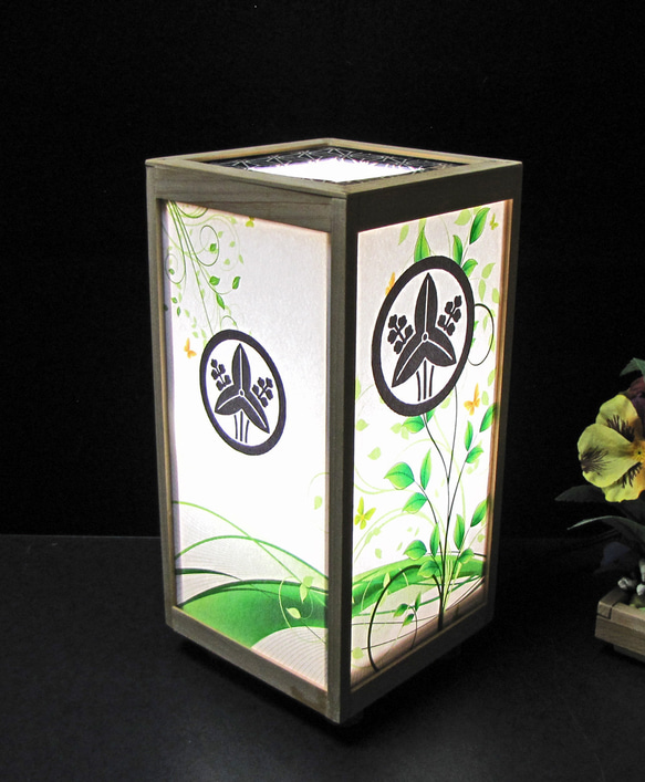 夢之光 治癒之光 家徽之樹/宇宙 = Marunisawagata LED 日光白色，柏木框架結構，厚實的優質紙襯裡，輕量/01 第1張的照片
