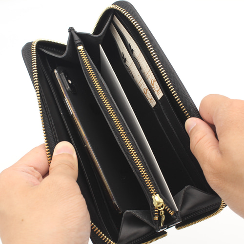 象革を使ったラウンドファスナー長財布  