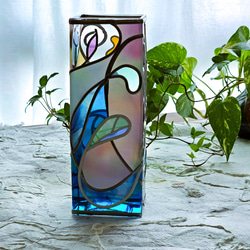 『フェアリーのお花畑~青』ガラス花瓶 6枚目の画像