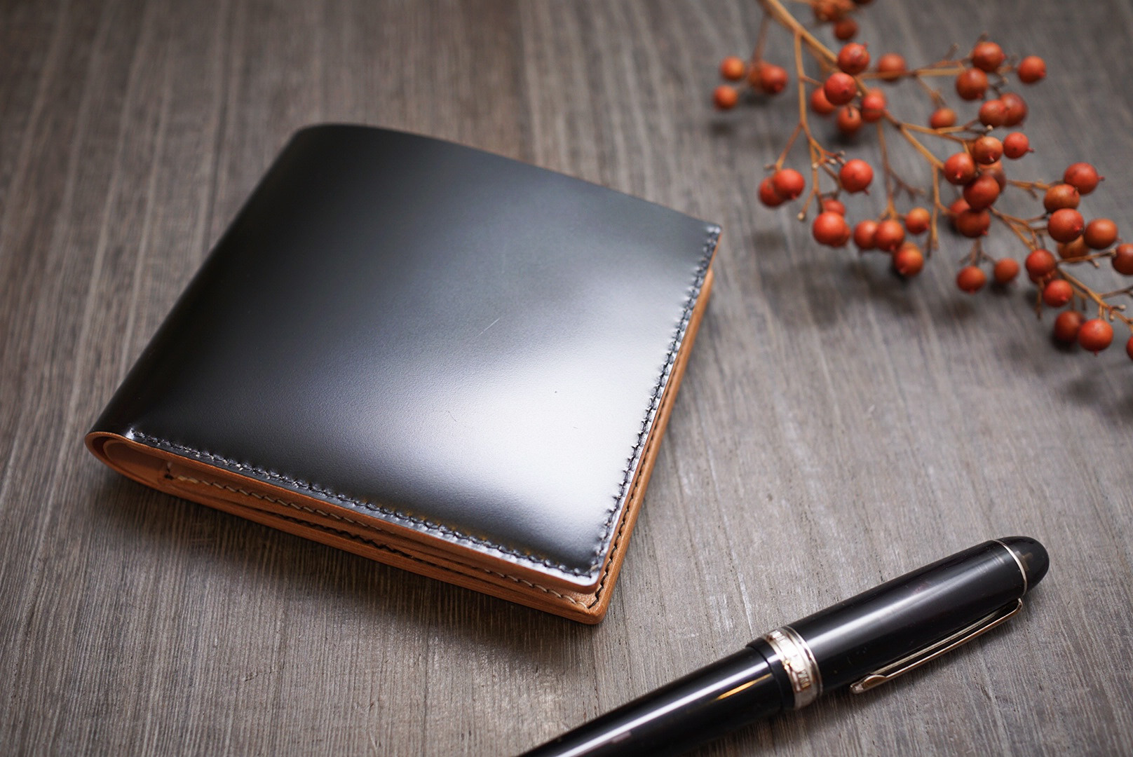 ✴︎✴︎新作2024✴︎✴︎ CORDOVAN / BK-NL 〜使い易いBOX型コイン入れ。コードバン財布【受注制作】