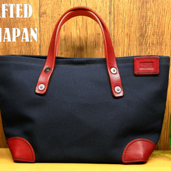 未使用 国産メーカーda--na 赤い円形レザー ハンドバッグ 2e36d85aa119ee2bd38705e0faa7e3