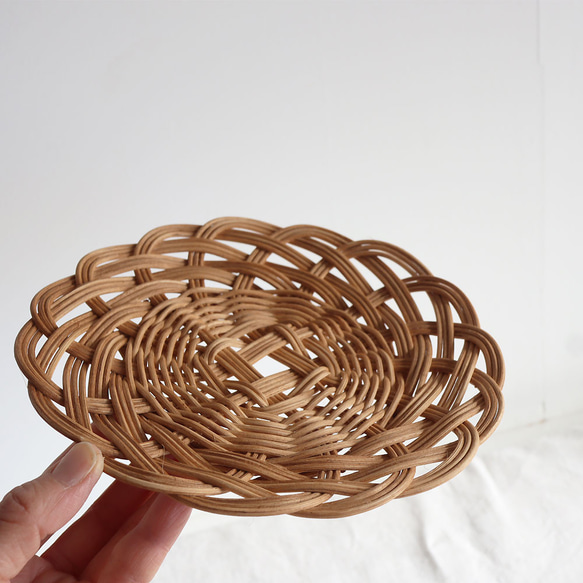 パン皿　 ブラウンBタイプ　S／籐編み ラタン 　鍋敷き　 1枚目の画像