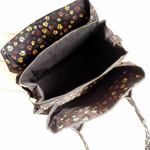 受注製作】NIKUKYUU☆あおり仕立てのスクエアートートバッグ トート