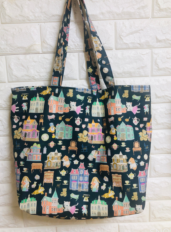 ❤️yukiemon七色ドールハウスネイビー柄ビッグトートバッグ