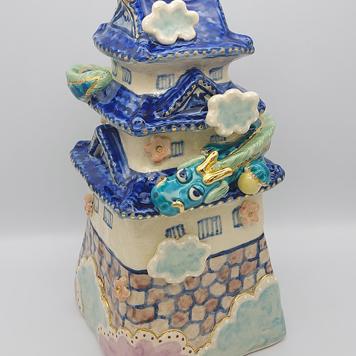 竜宮城 花かすみ [手びねり陶製・九谷和絵具・金彩] 干支辰 天守閣