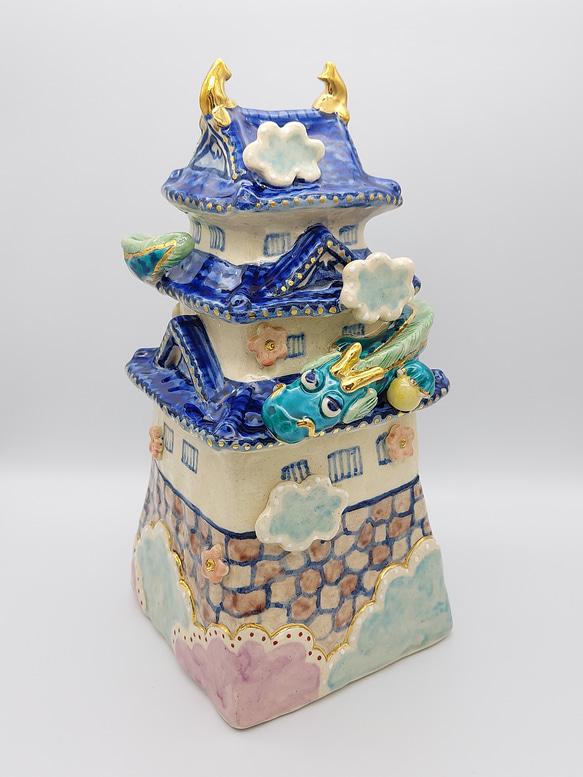 竜宮城 花かすみ [手びねり陶製・九谷和絵具・金彩] 干支辰 天守閣