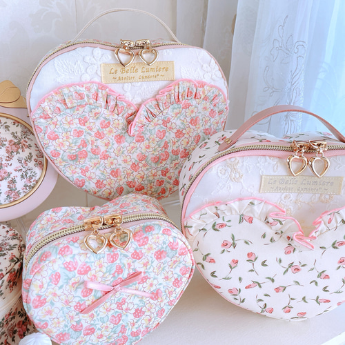 ハートバニティポーチ【フローティングフローラ】Lサイズ リバティ