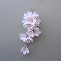 枝桜のコサージュ2024【受注作製】 2枚目の画像