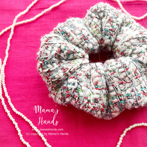 シュシュ  ヘアゴム  かぎ針編み  ピンクラメ シュシュ ヘアゴム かぎ針編み ピンクラメ