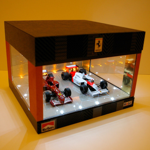 1/18展示4台可・WH&BK2層式・ディスプレーBOX / ネオジオラマ 1/18展示4台可・WH&BK2層式・ディスプレーBOX / ネオジオラマ